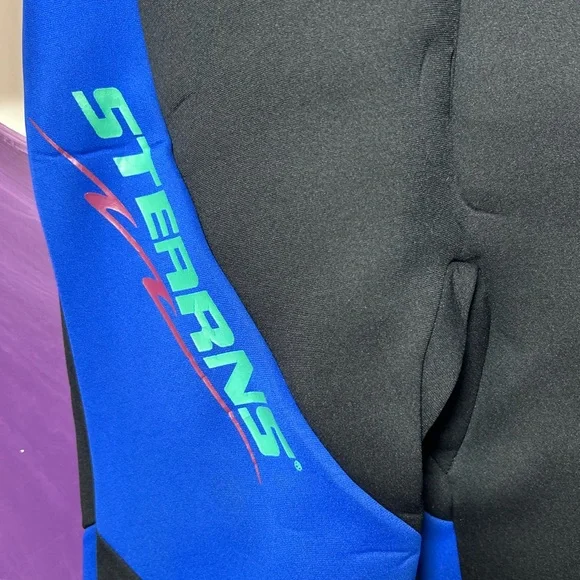 Turbulence Stearns Women’s Wetsuit- Black and Blue size L Preowned - Picture 6 of 11
